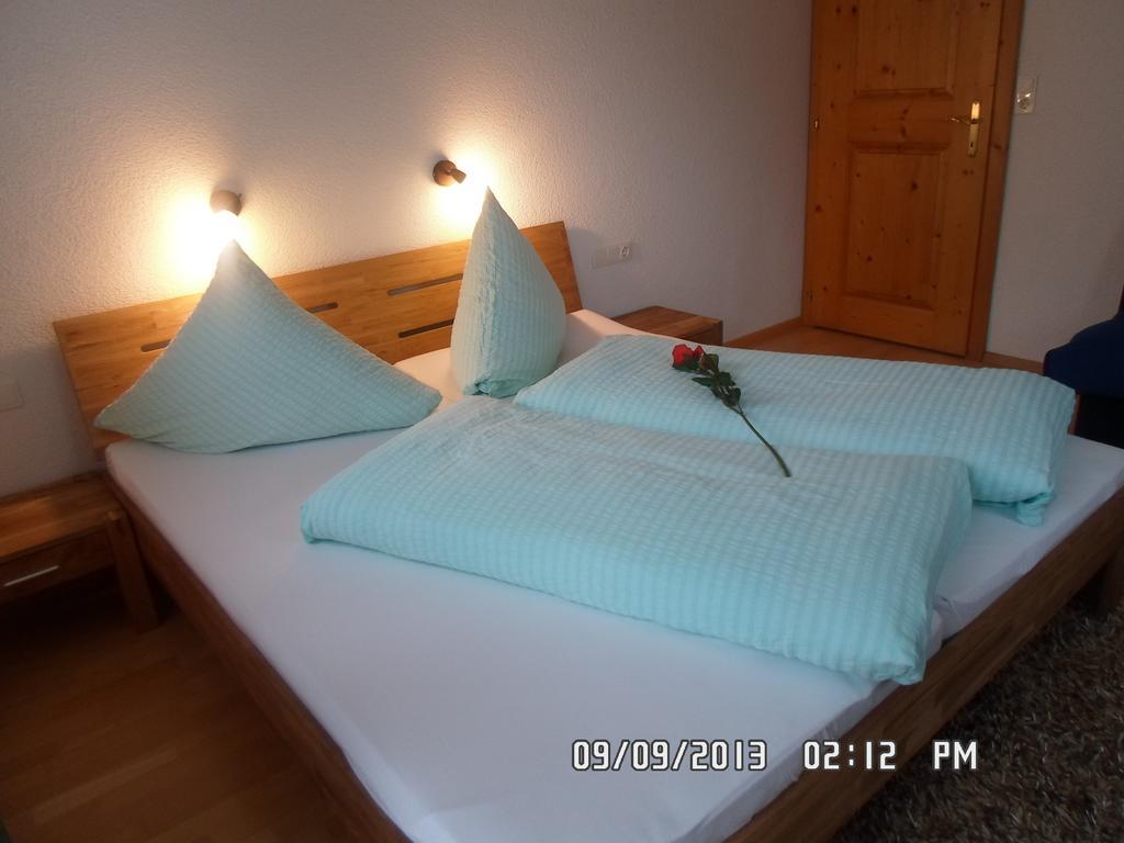 Haus Kroell Elisabeth Apartamento Zell am Ziller Exterior foto