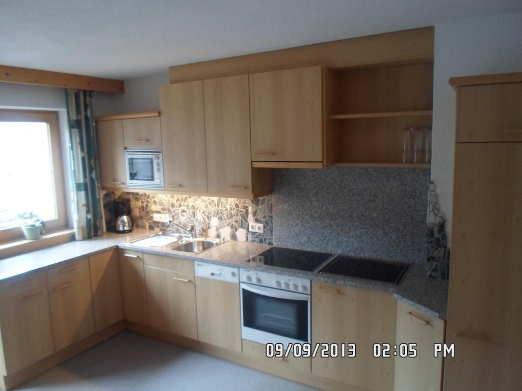 Haus Kroell Elisabeth Apartamento Zell am Ziller Quarto foto
